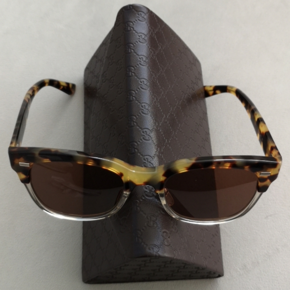 GUCCI SUNGLASSES